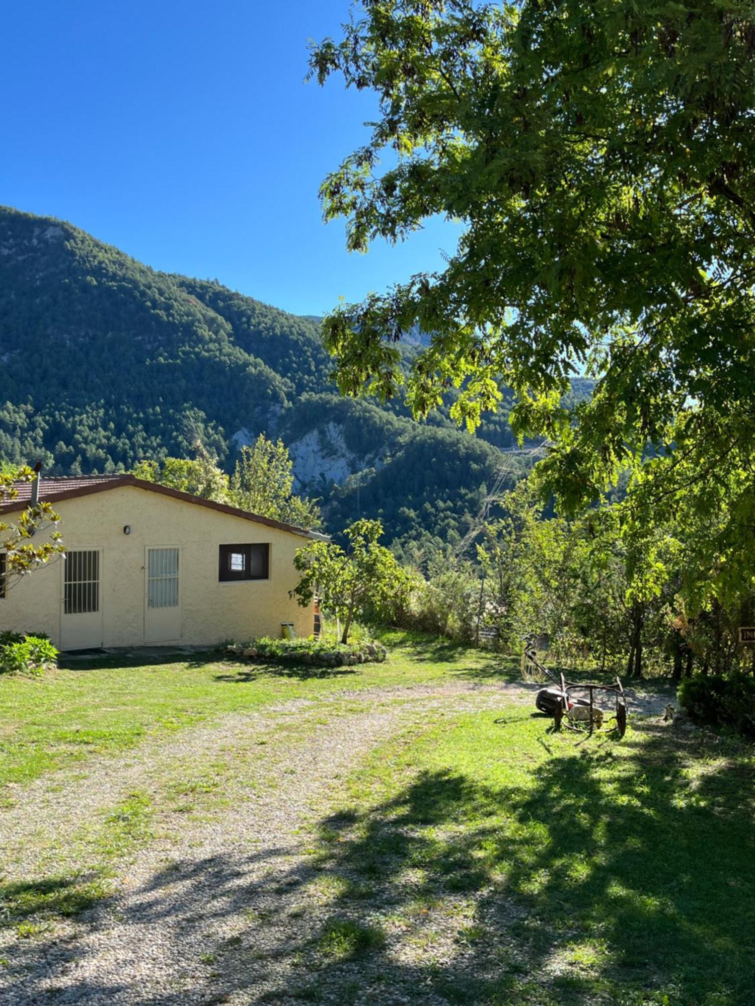 Alberg Rural Torre Del Baro San Lorenzo de Morunys Exteriör bild